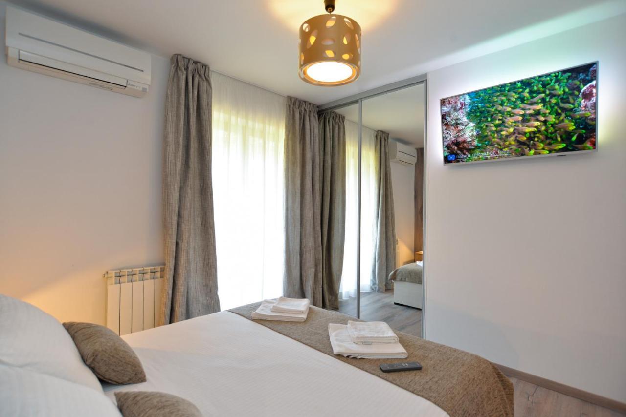 Apartments Elvis 1299 Vrsar Εξωτερικό φωτογραφία