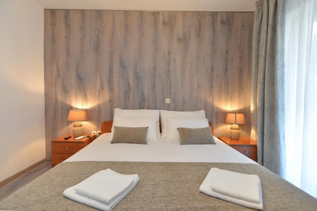 Apartments Elvis 1299 Vrsar Εξωτερικό φωτογραφία